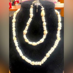 Shell necklace and matching bracelet